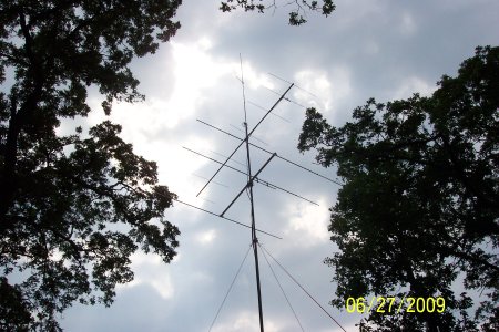 2M Ringo, 7 ele. 2m yagi donated by NØURW, and 6 M yagi built by NØURW on 35` mast
