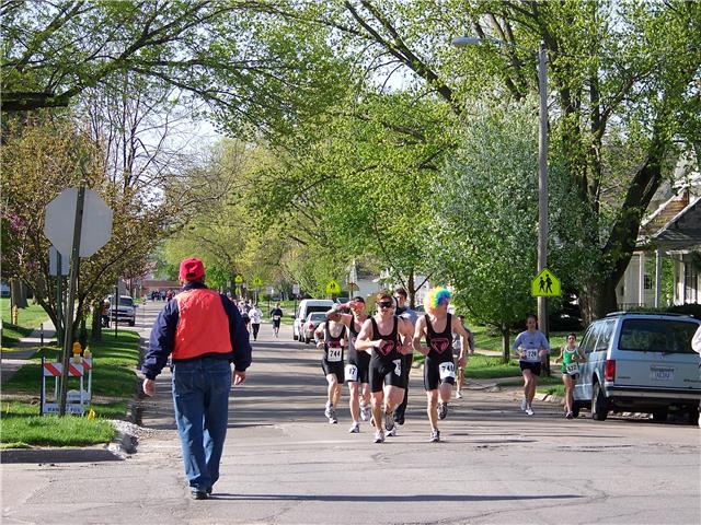 Demon Dash runners.